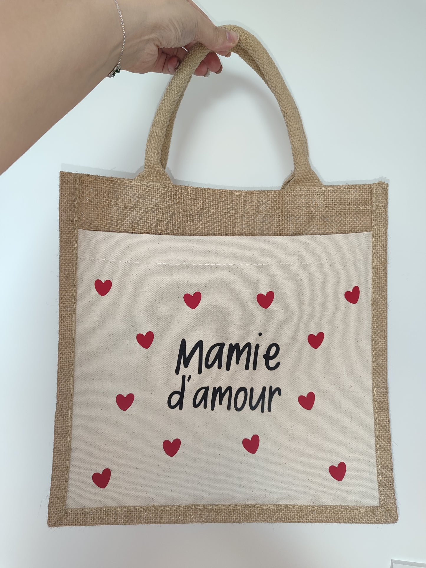 Sac en toile de jute petit coeur "Mamie d'amour"